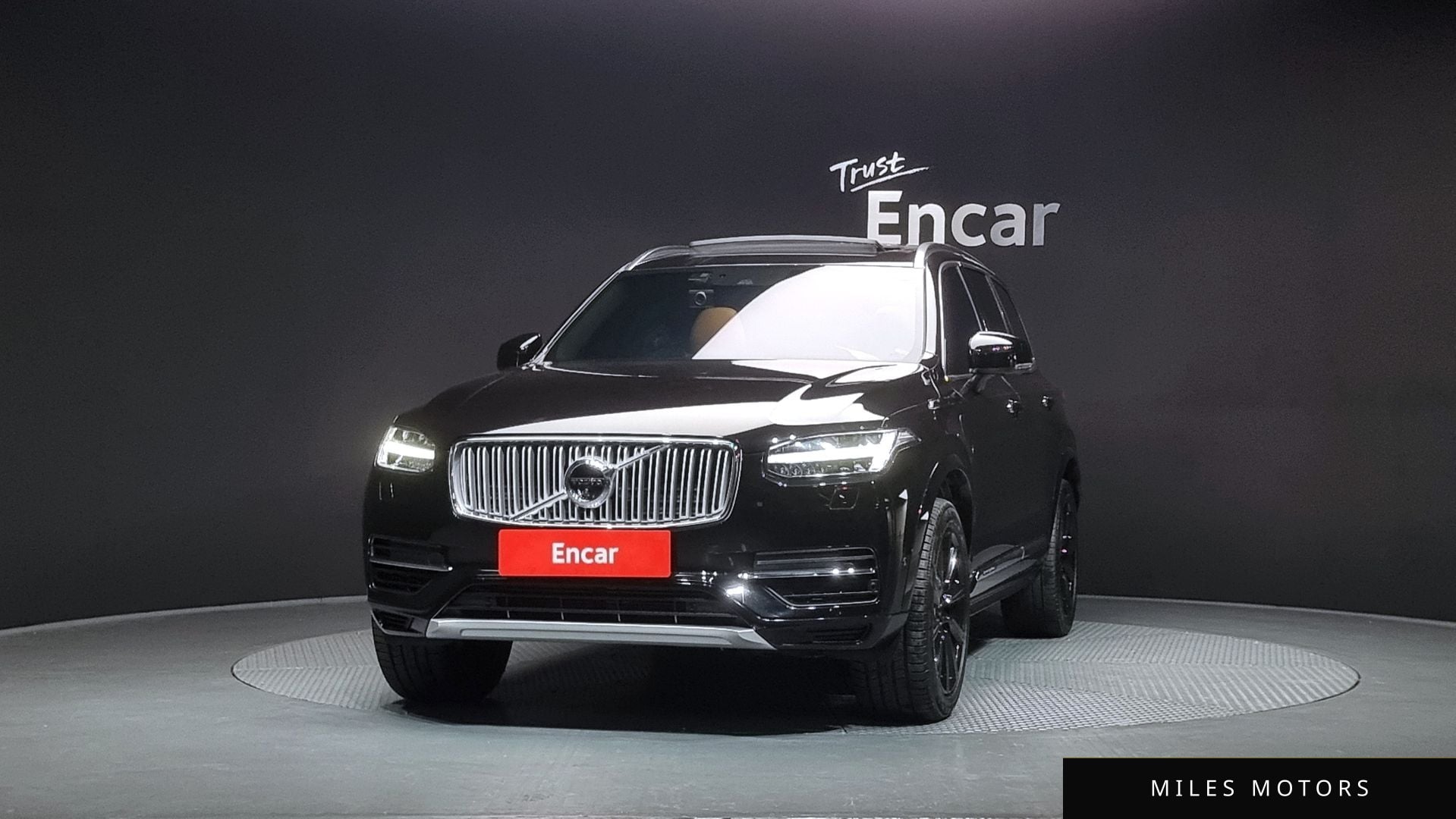 Volvo XC90 2018 — миниатюра 3