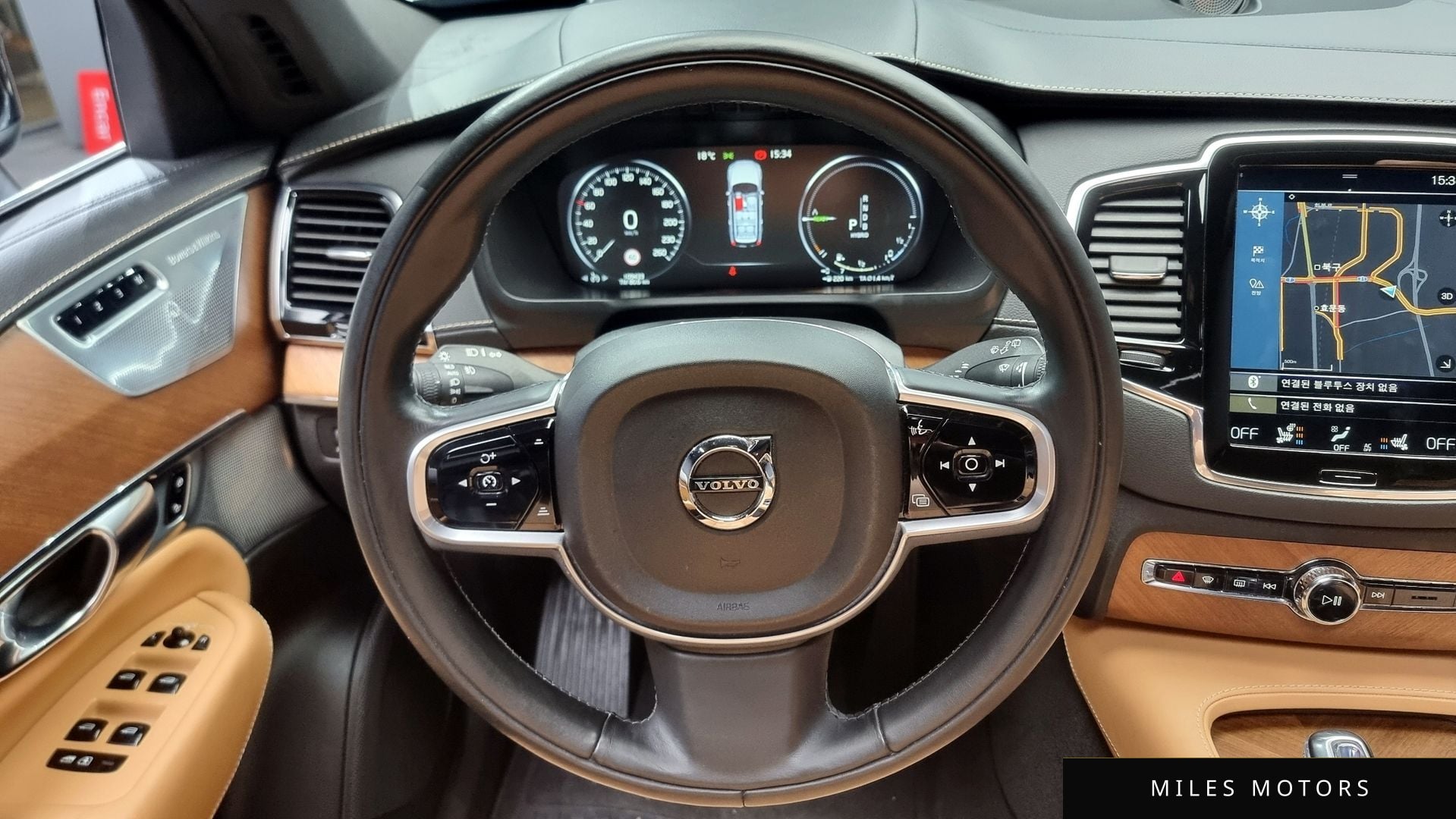 Volvo XC90 2018 — миниатюра 14