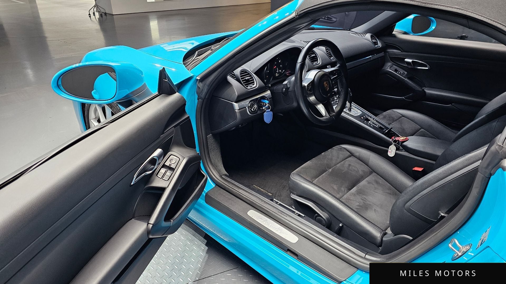 Porsche 718 박스터 2018 — миниатюра 11