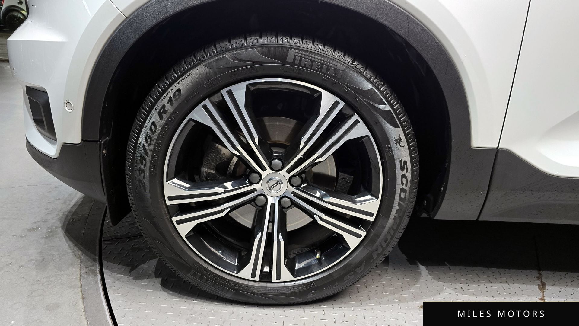 Volvo XC40 2021 — миниатюра 5