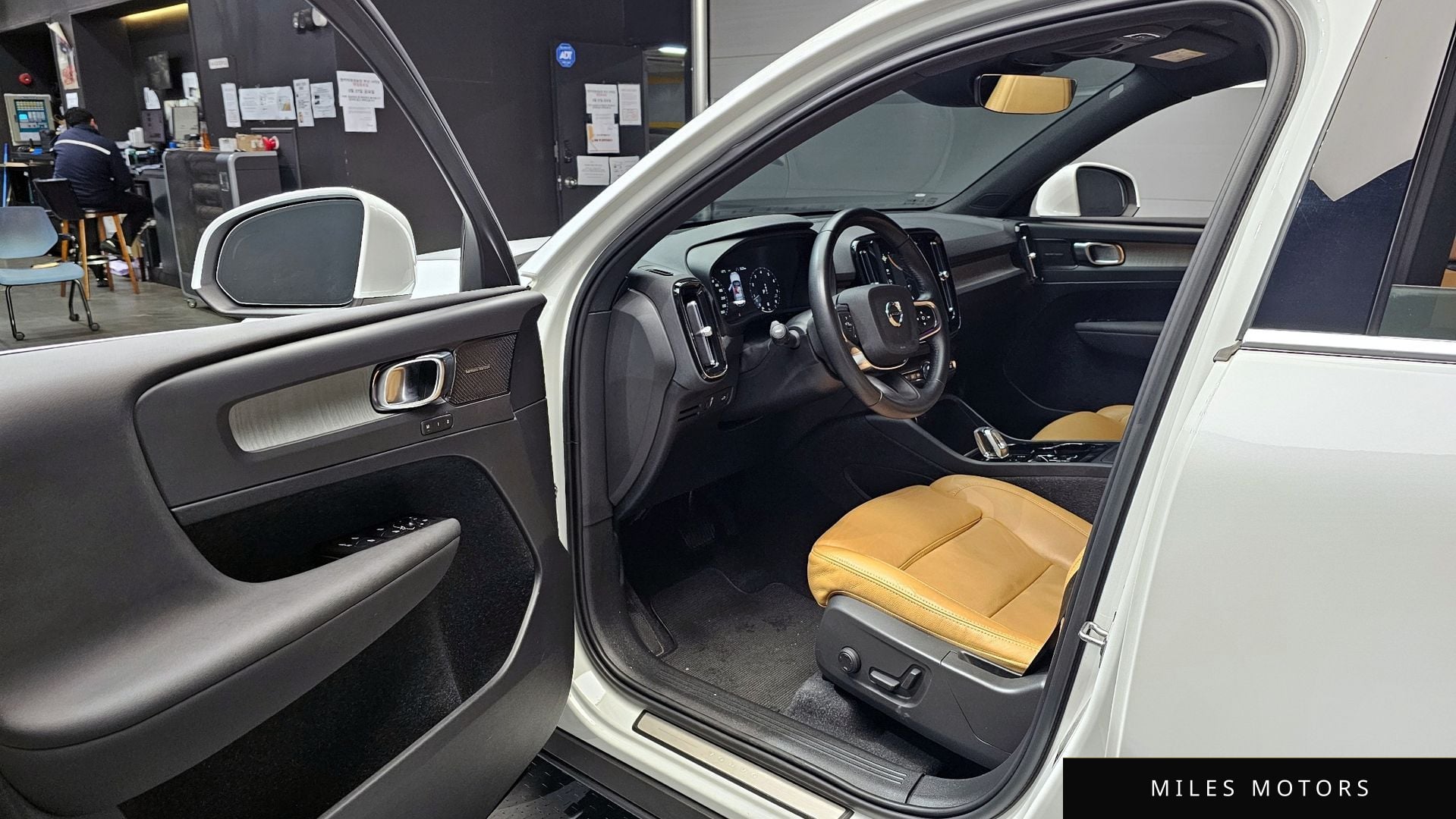 Volvo XC40 2021 — миниатюра 11