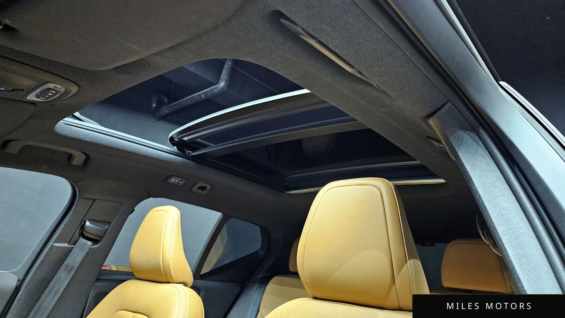 Volvo XC40 2021 — миниатюра 19