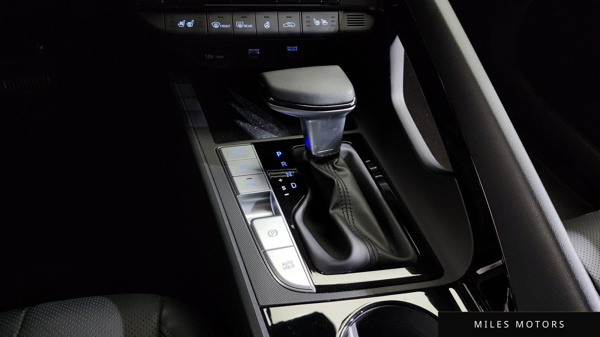 Hyundai AVANTE 2021 — миниатюра 8