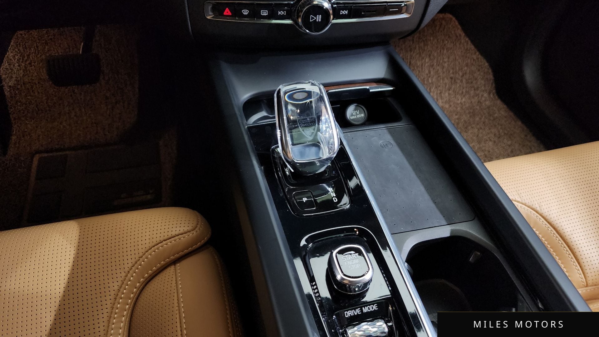 Volvo XC60 2021 — миниатюра 9