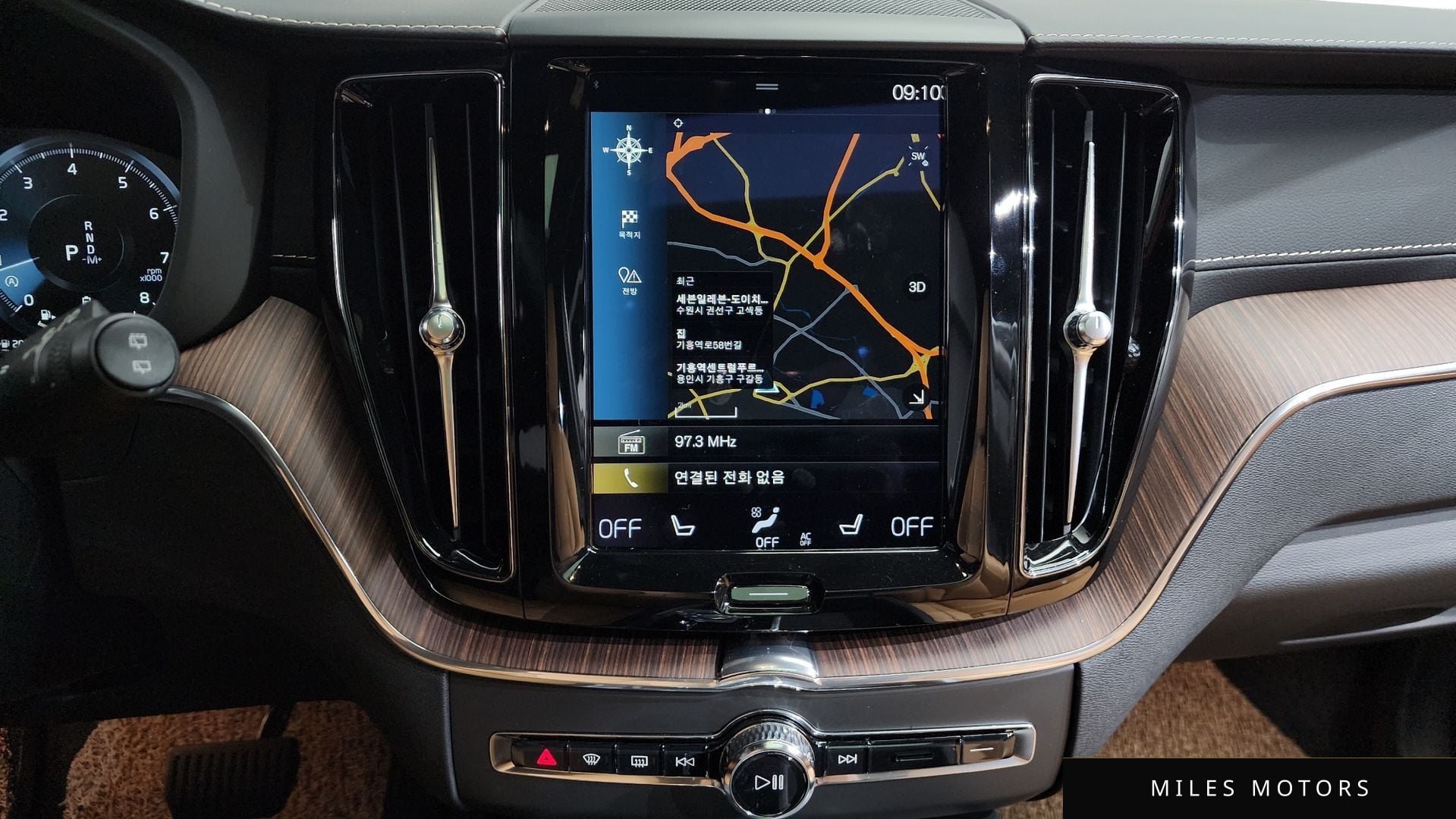 Volvo XC60 2021 — миниатюра 14