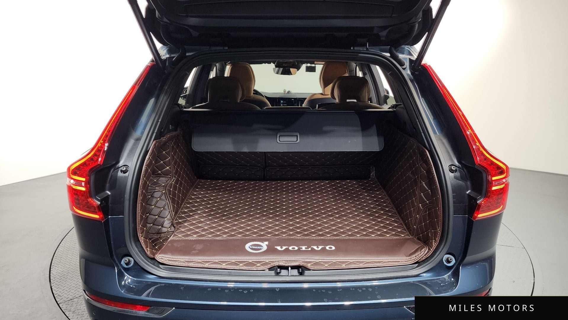 Volvo XC60 2021 — миниатюра 20