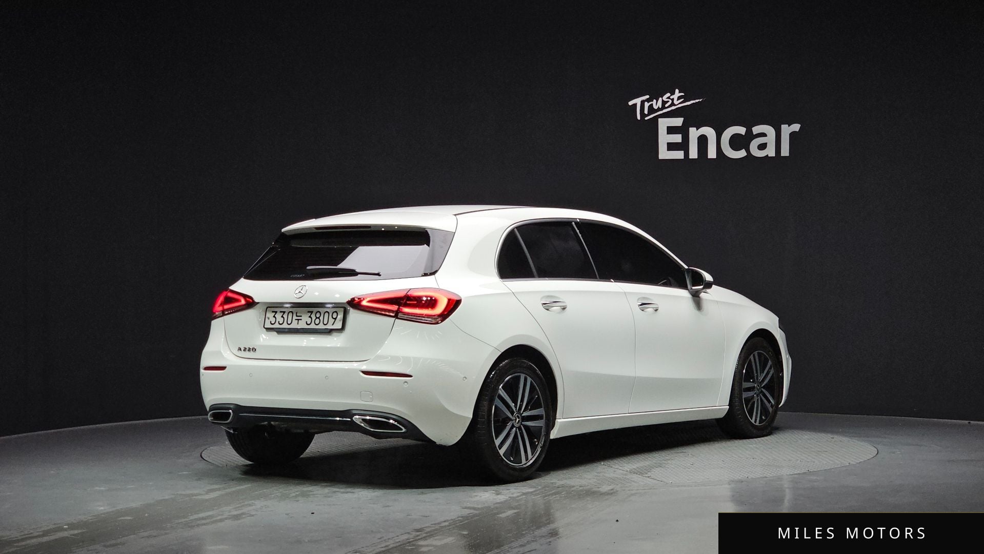 Mercedes-Benz A-Class W177 2023 — миниатюра 2