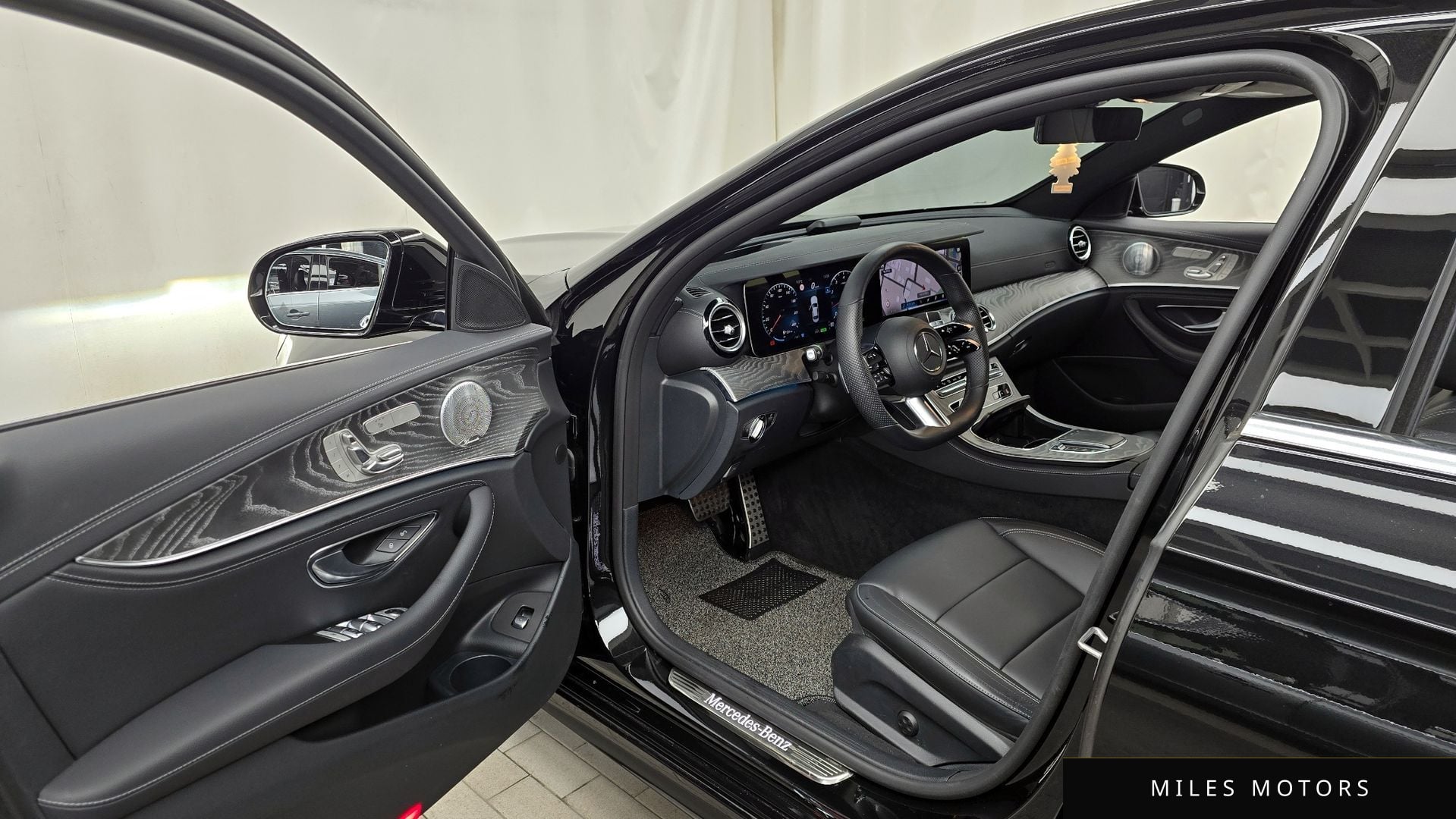 Mercedes-Benz E-Class W213 2021 — миниатюра 10