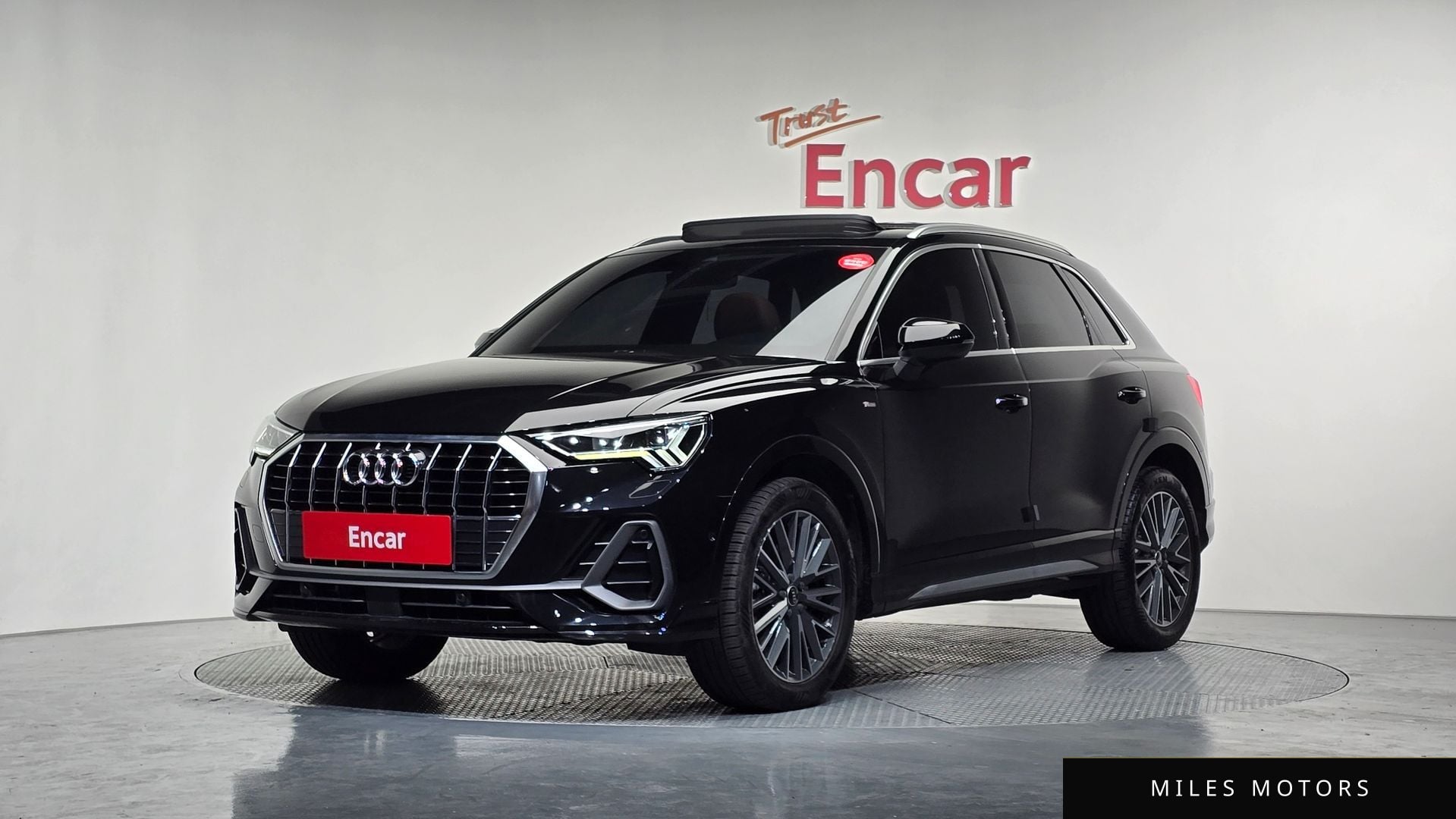 Audi Q3 (F3) 2022 — фото 1 из 12
