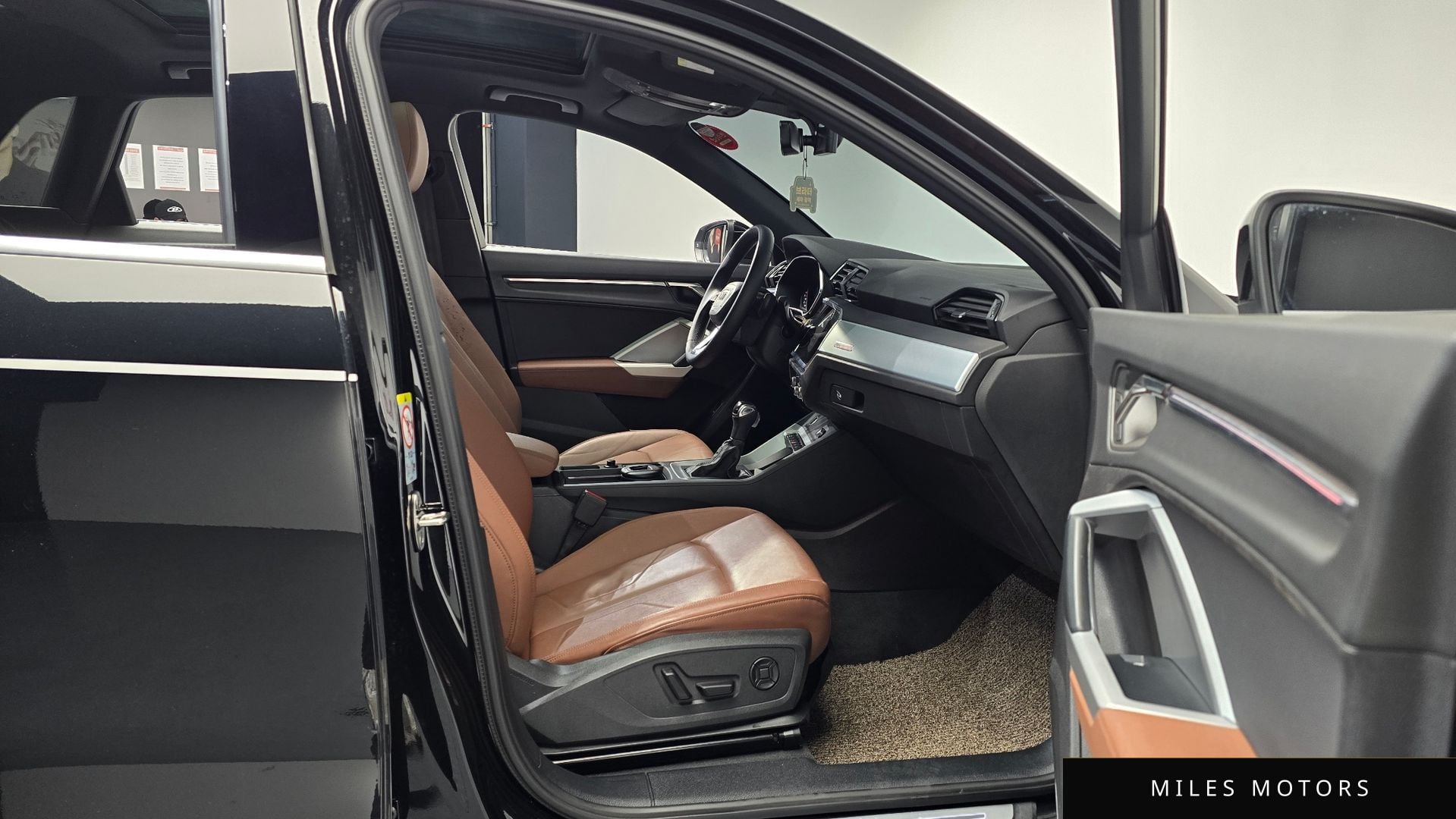 Audi Q3 (F3) 2022 — миниатюра 11