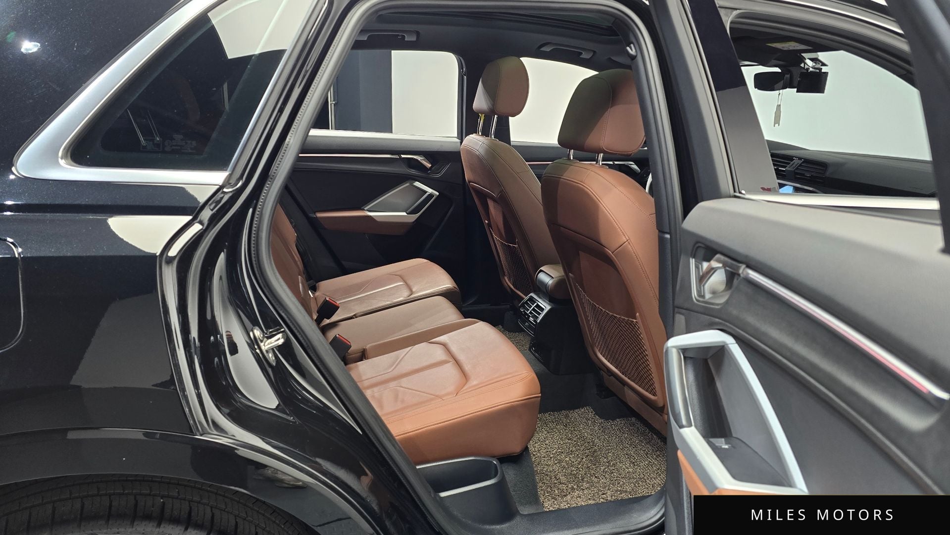 Audi Q3 (F3) 2022 — миниатюра 12