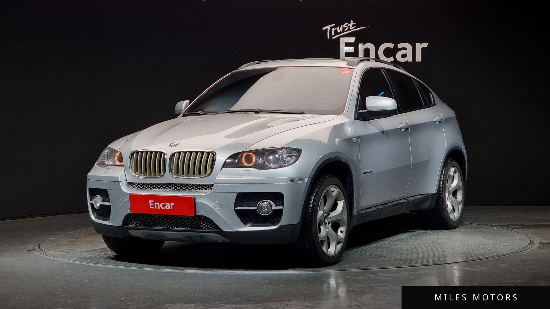BMW X6 (E71) 2011 — фото 1 из 12