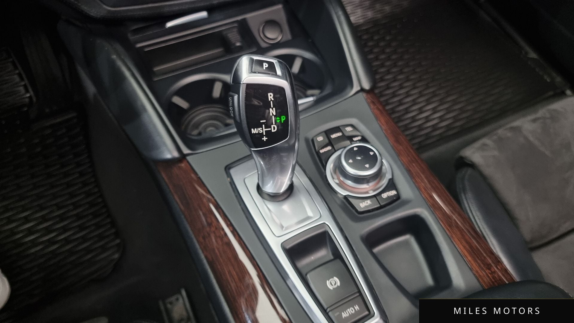 BMW X6 (E71) 2011 — миниатюра 9