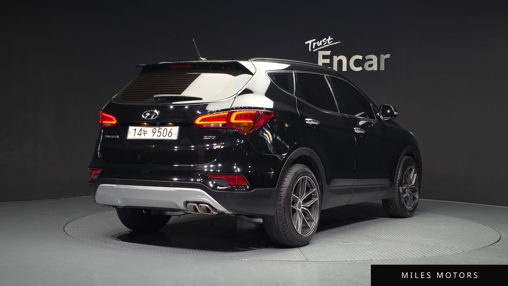 Hyundai Santafe 2018 — миниатюра 2