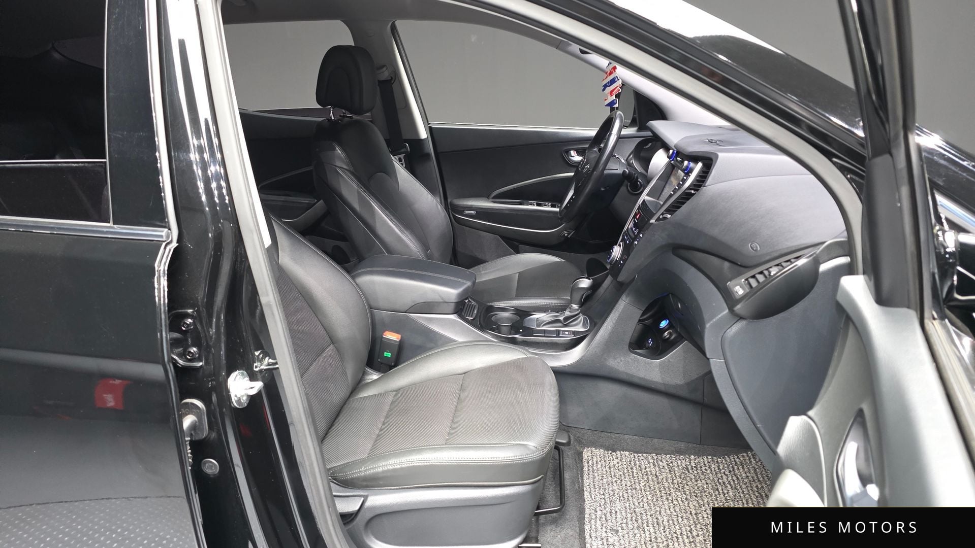 Hyundai Santafe 2018 — миниатюра 11