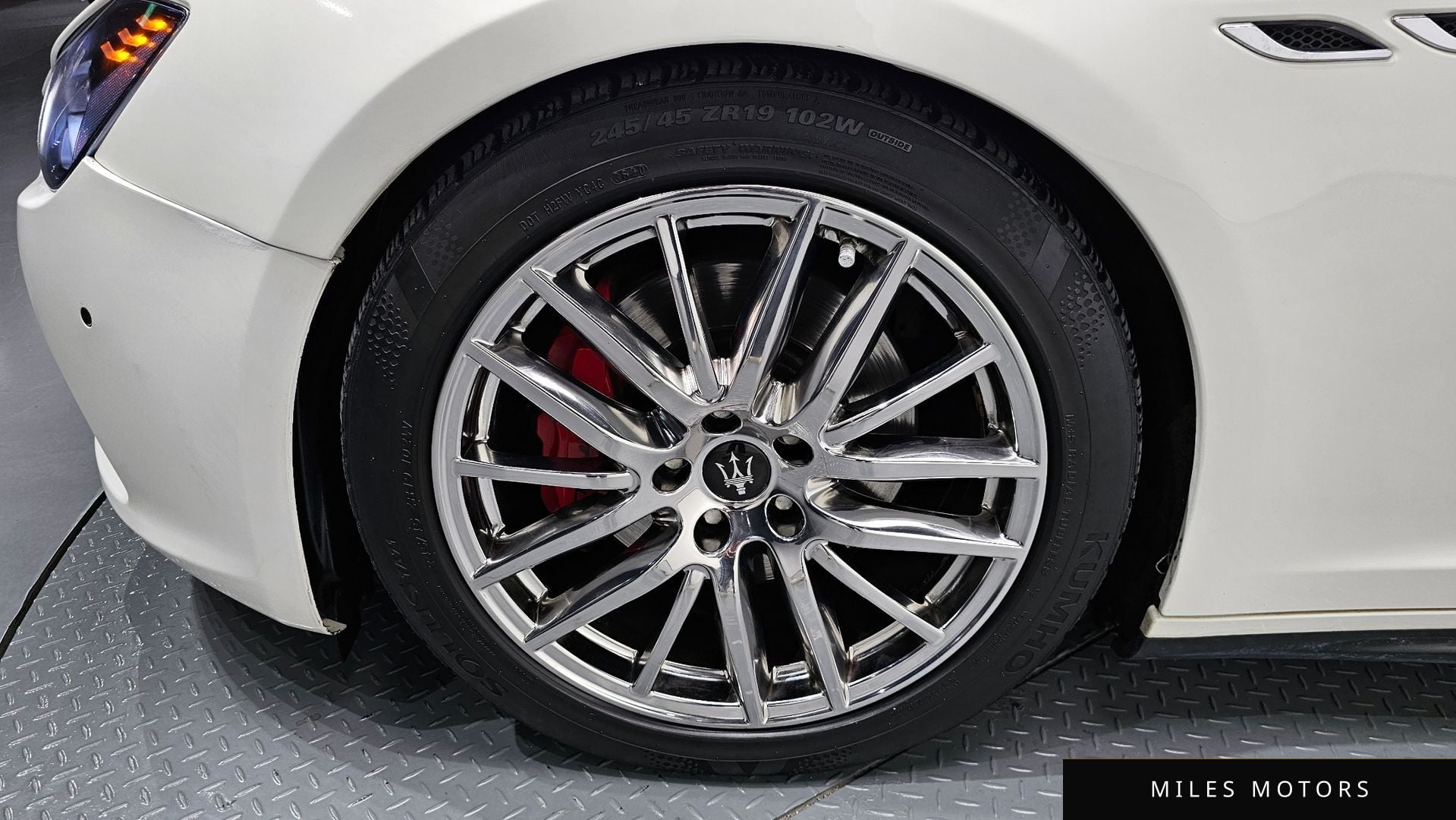 Maserati 기블리 2014 — миниатюра 5