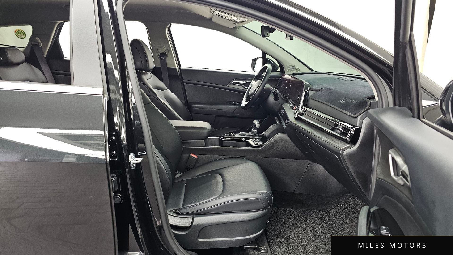 Kia Sportage 2023 — миниатюра 11