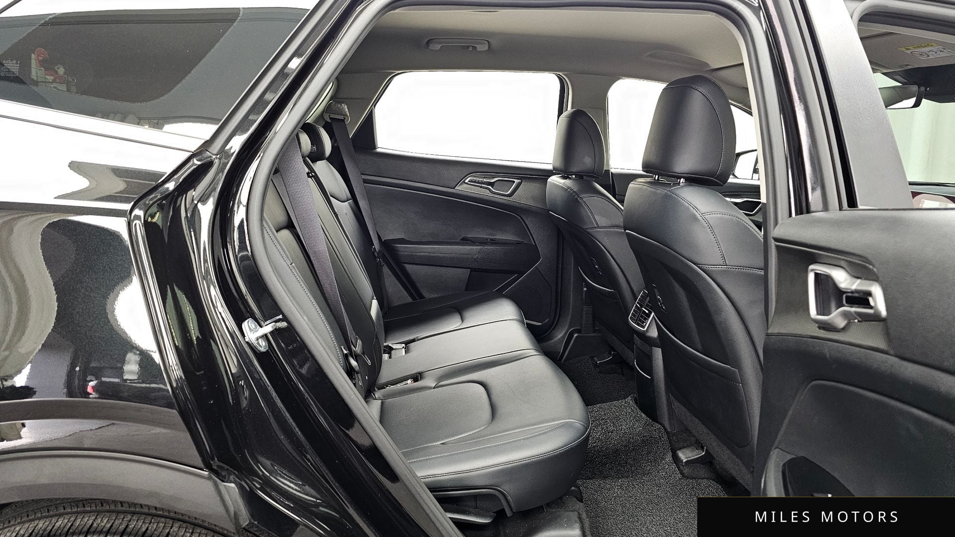 Kia Sportage 2023 — миниатюра 12