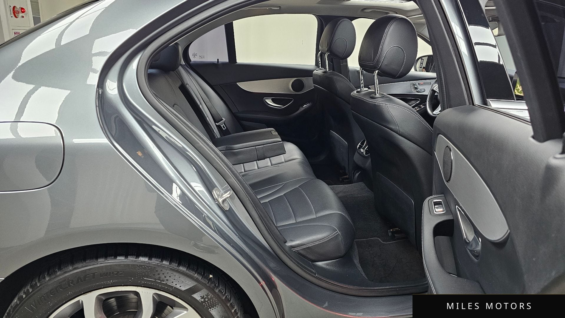 Mercedes-Benz C-Class W205 2017 — миниатюра 12