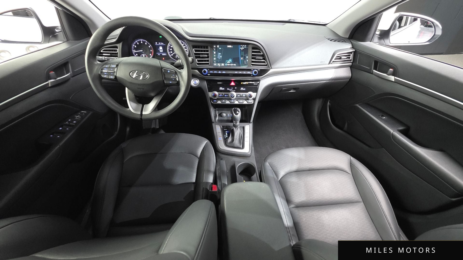 Hyundai AVANTE 2020 — миниатюра 7