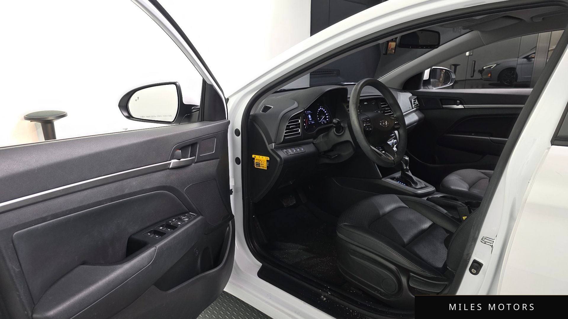 Hyundai AVANTE 2020 — миниатюра 10