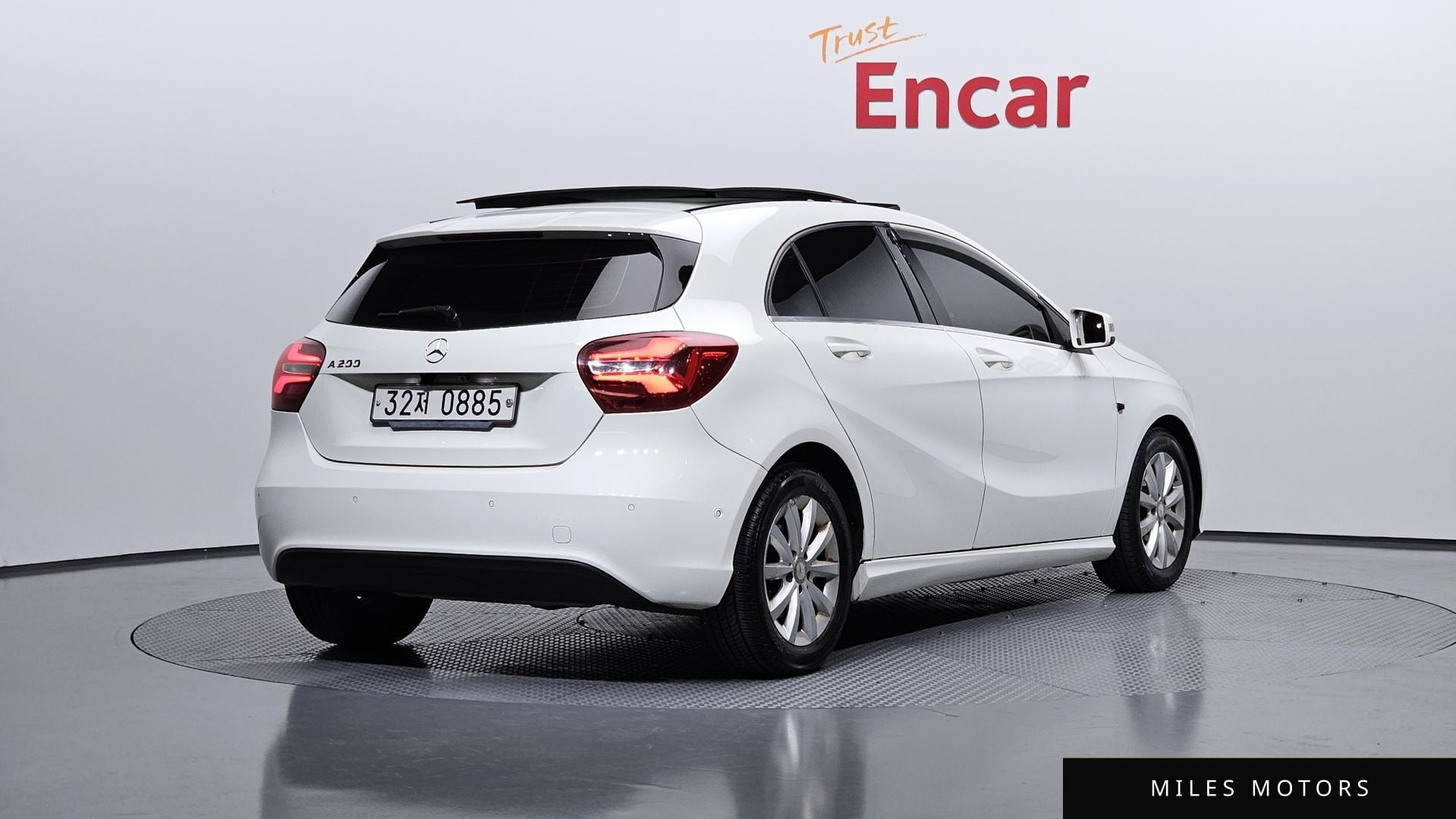Mercedes-Benz A-Class W176 2016 — миниатюра 2