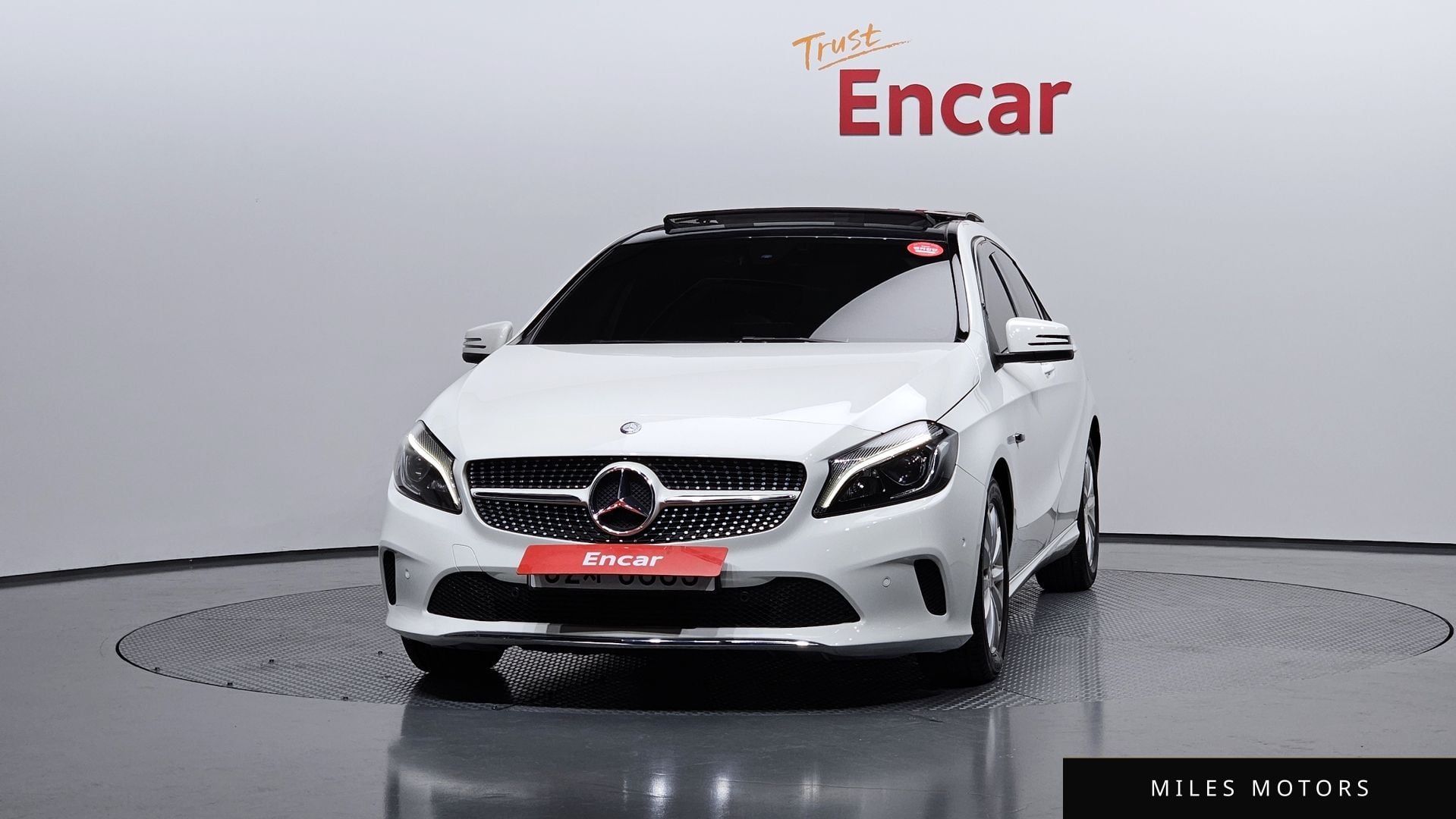 Mercedes-Benz A-Class W176 2016 — миниатюра 3