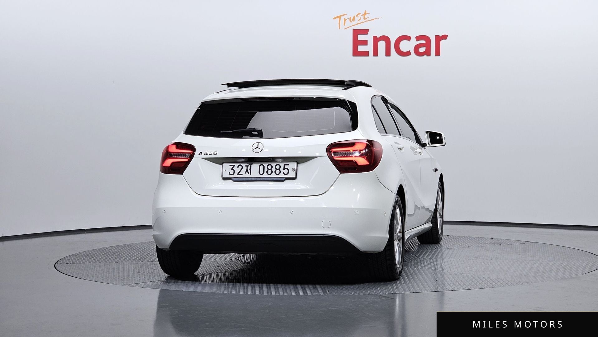 Mercedes-Benz A-Class W176 2016 — миниатюра 4