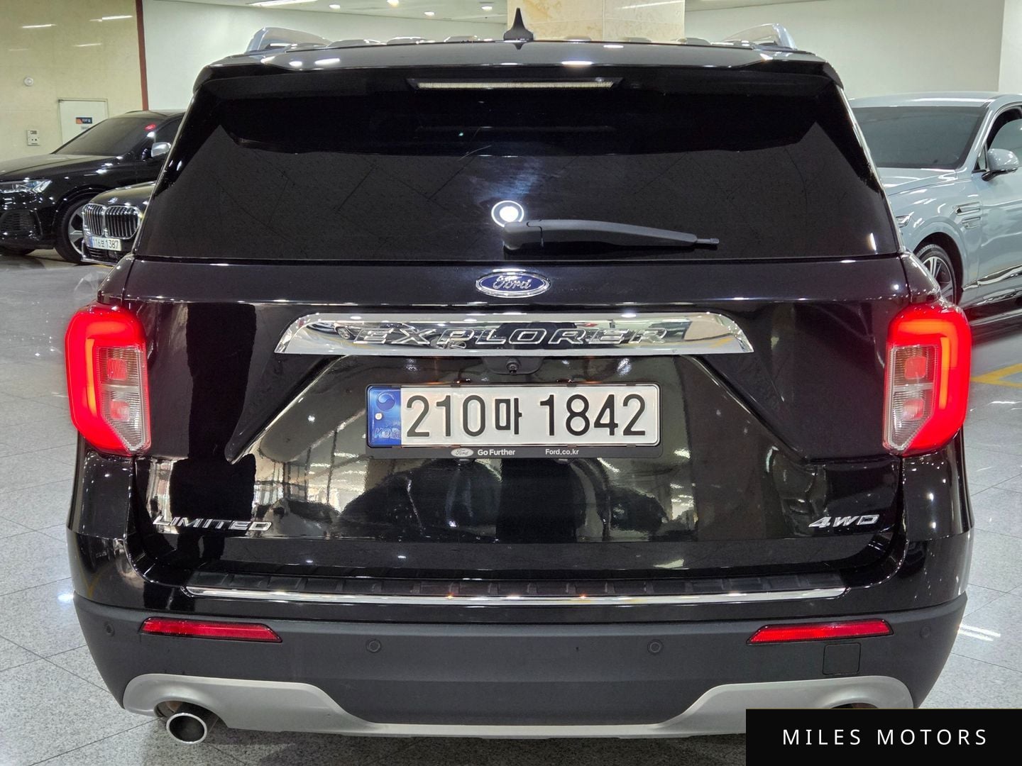 Ford Explorer 2022 — миниатюра 4