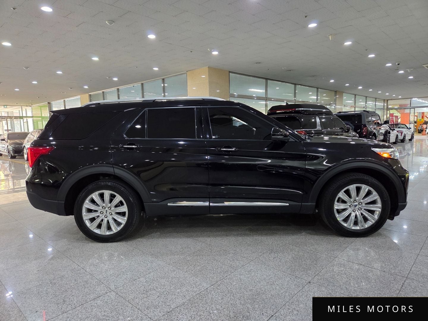 Ford Explorer 2022 — миниатюра 5