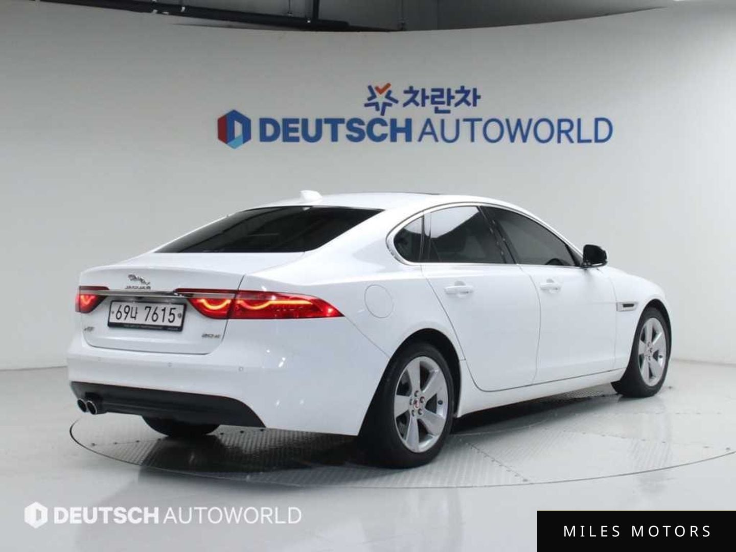 Jaguar XF (X260) 2018 — миниатюра 2