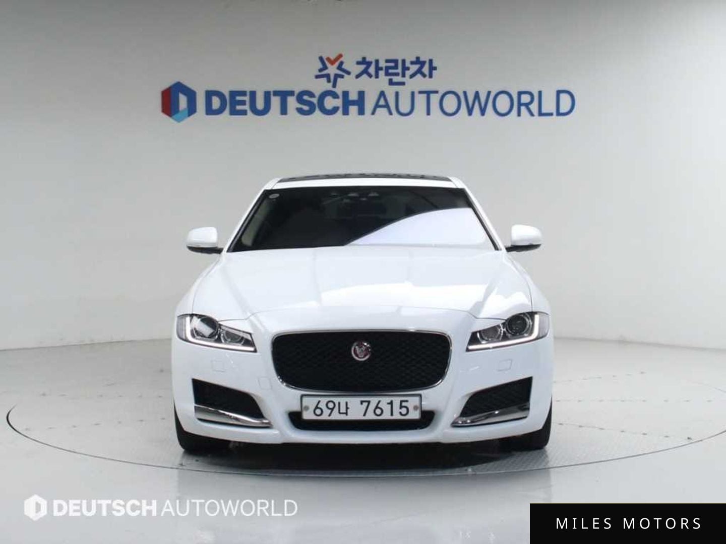Jaguar XF (X260) 2018 — миниатюра 3
