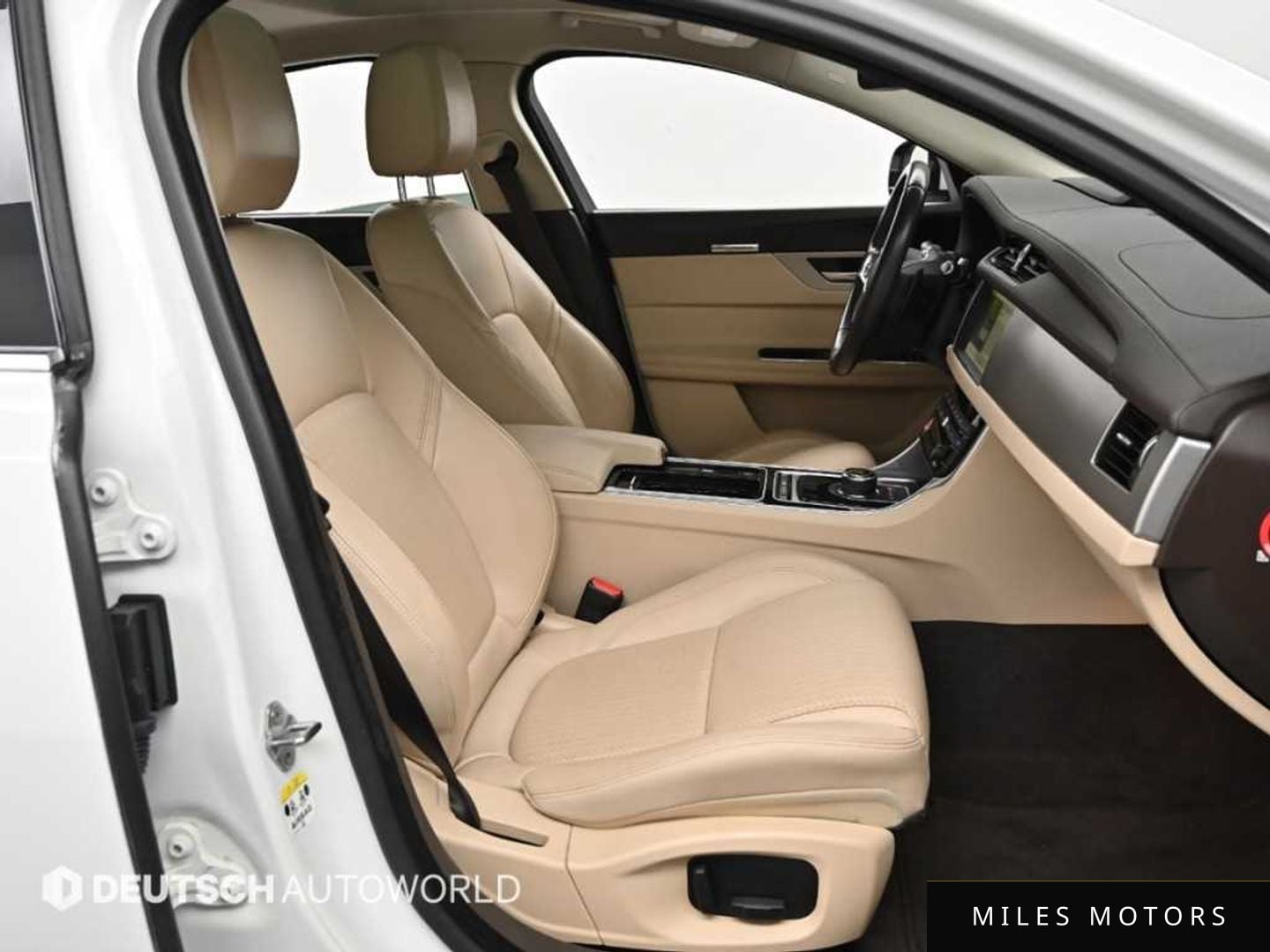 Jaguar XF (X260) 2018 — миниатюра 10