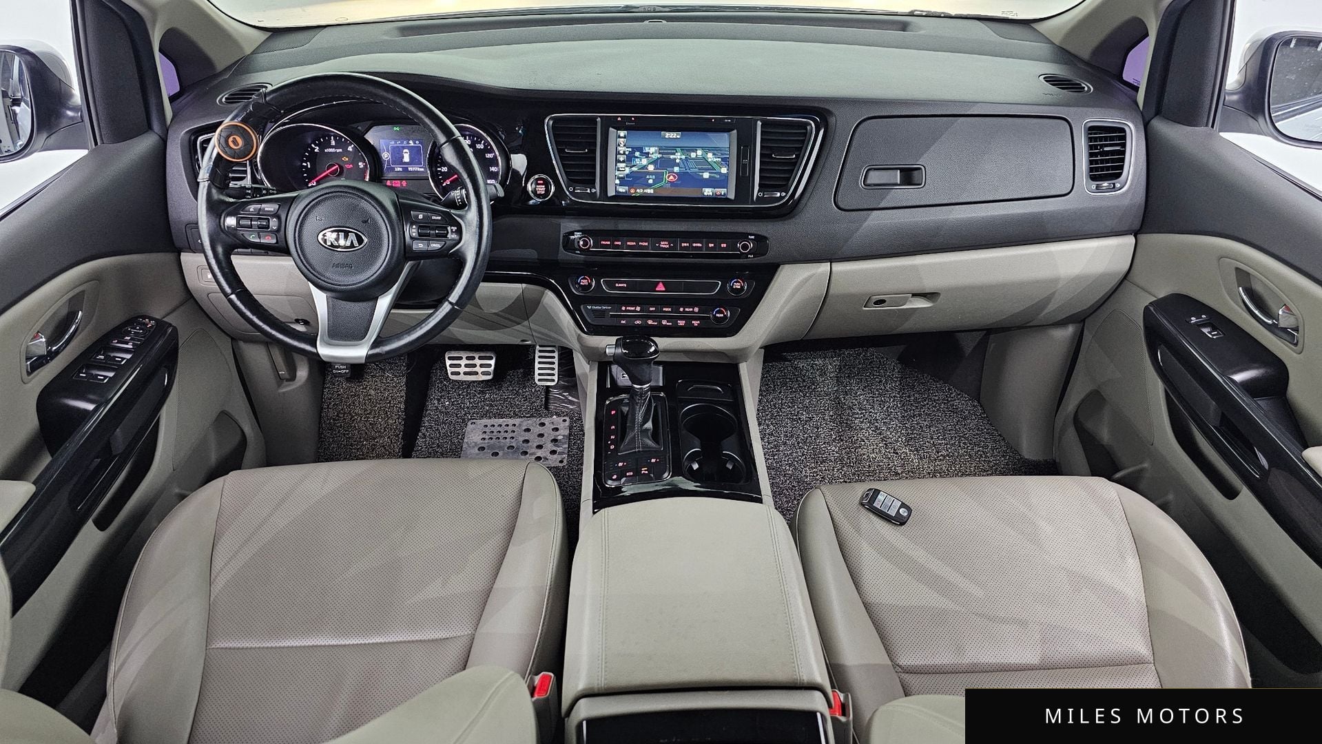 Kia Canival 2016 — миниатюра 7