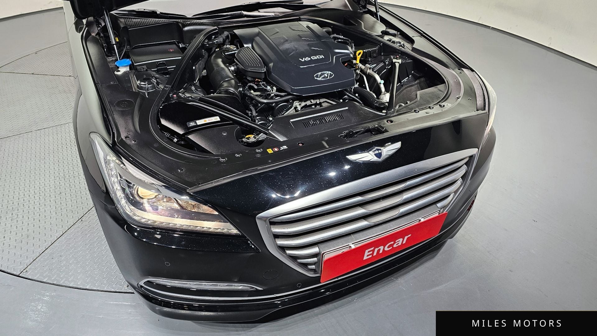 Hyundai Genesis 2015 — миниатюра 6