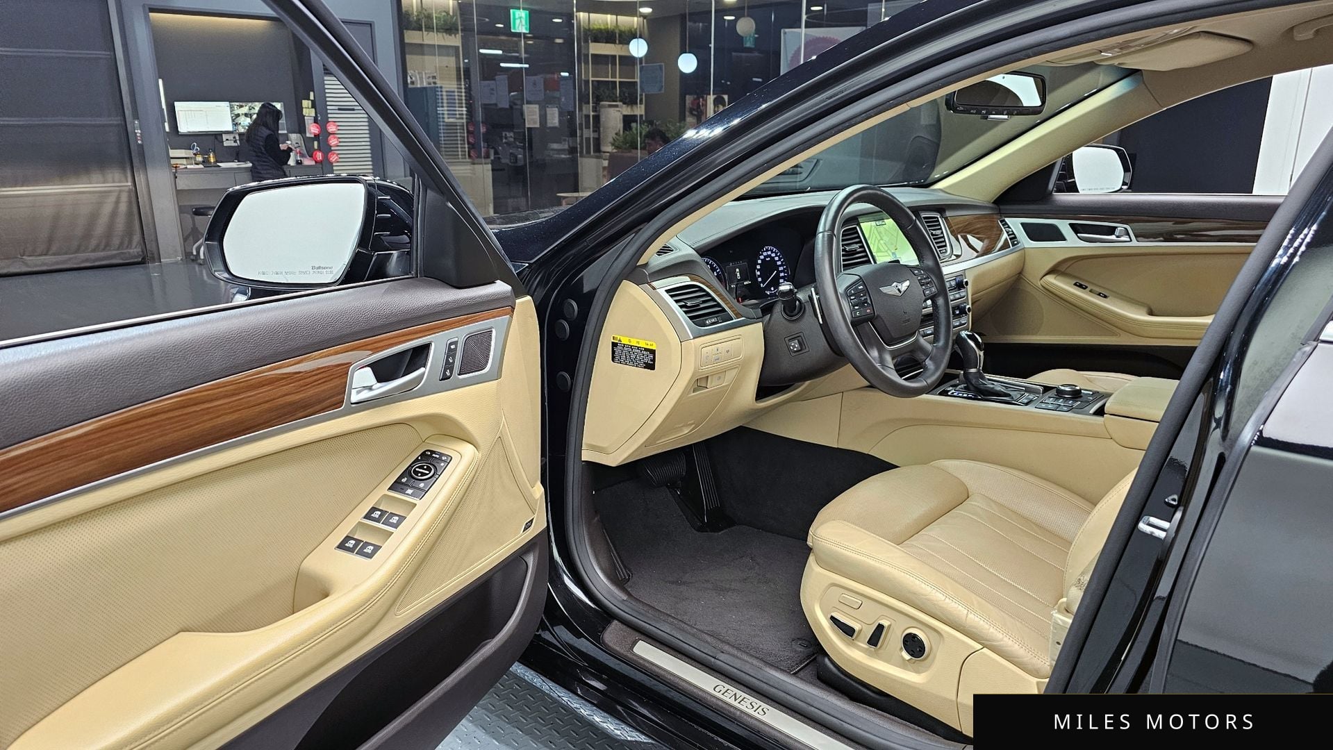 Hyundai Genesis 2015 — миниатюра 11