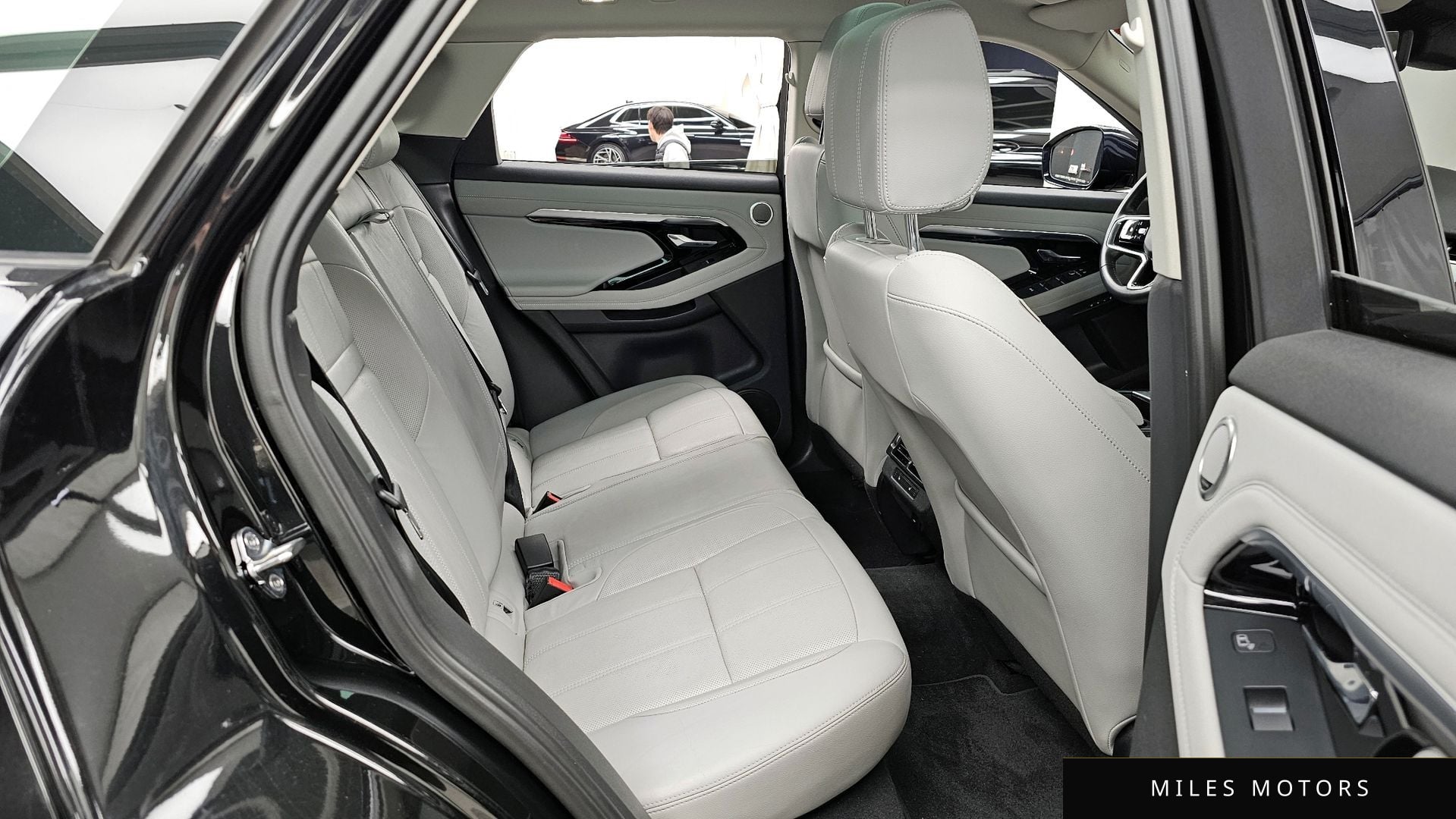 Land Rover Range Rover Evoque 2021 — миниатюра 12