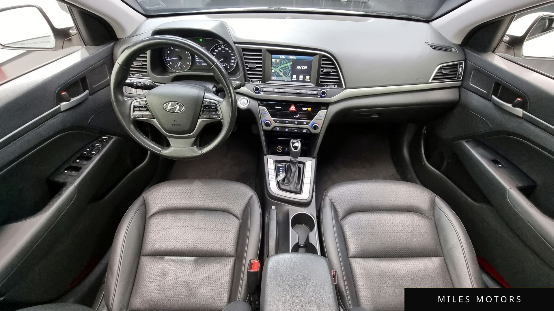 Hyundai AVANTE 2017 — миниатюра 7