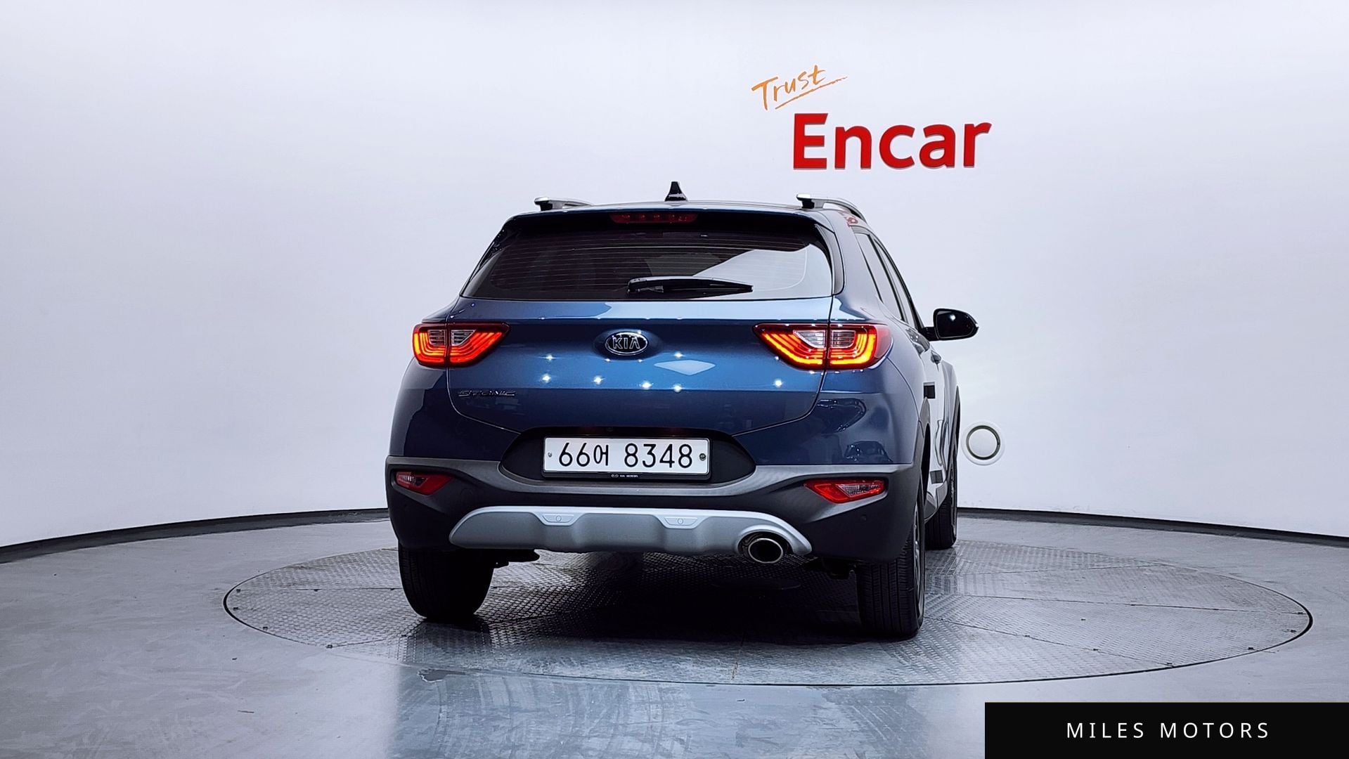 Kia 스토닉 2019 — миниатюра 3