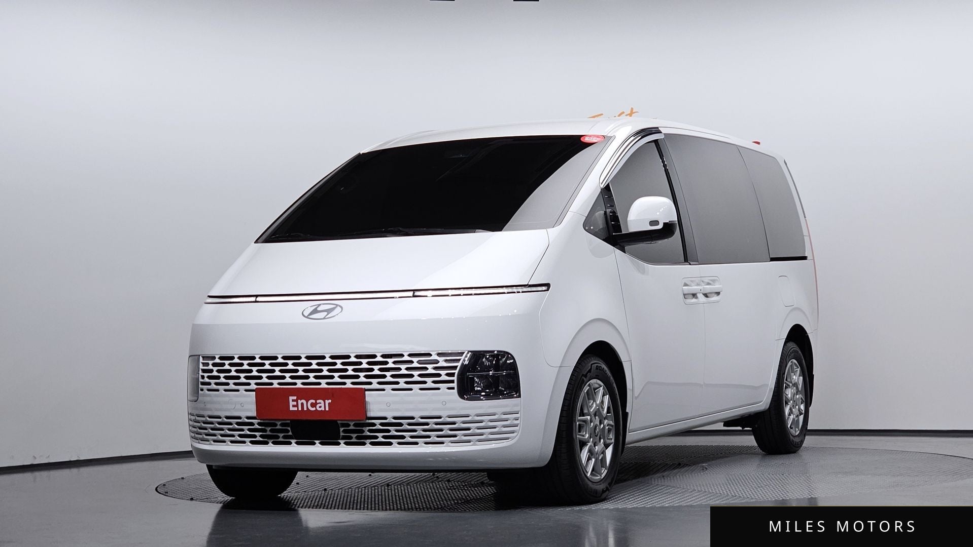 Hyundai Staria 2025