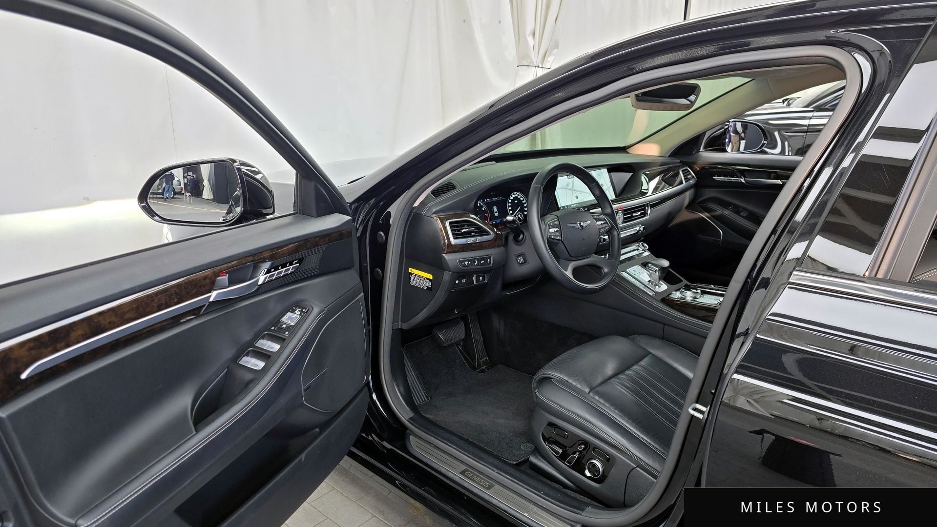 Genesis G90 2021 — миниатюра 5