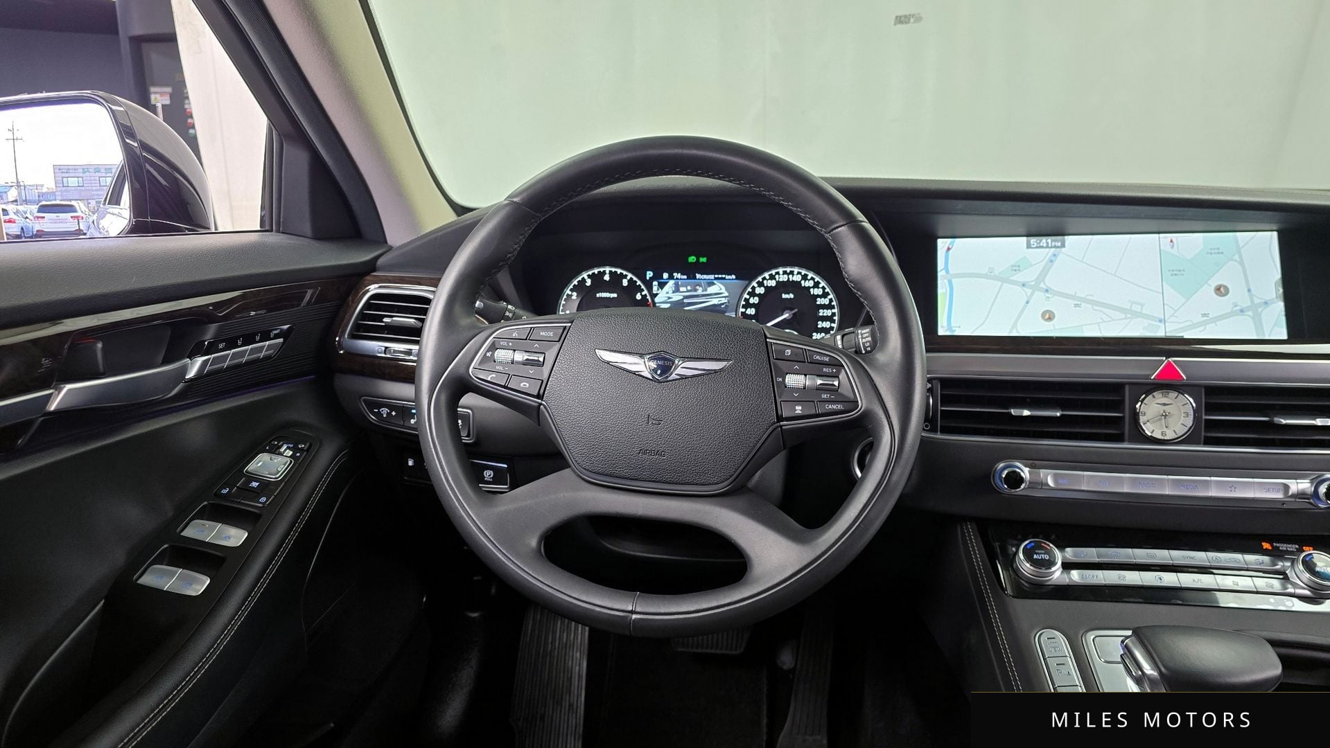 Genesis G90 2021 — миниатюра 9