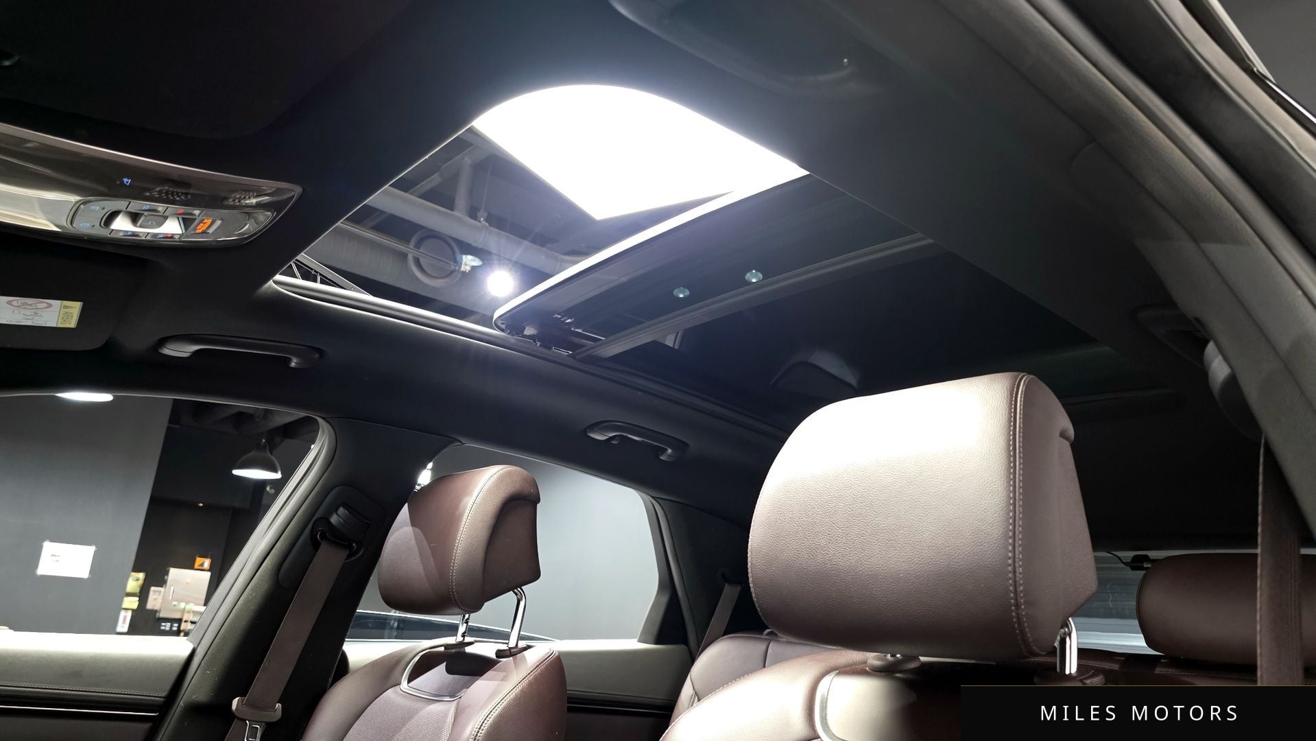 Genesis GV70 2021 — миниатюра 18