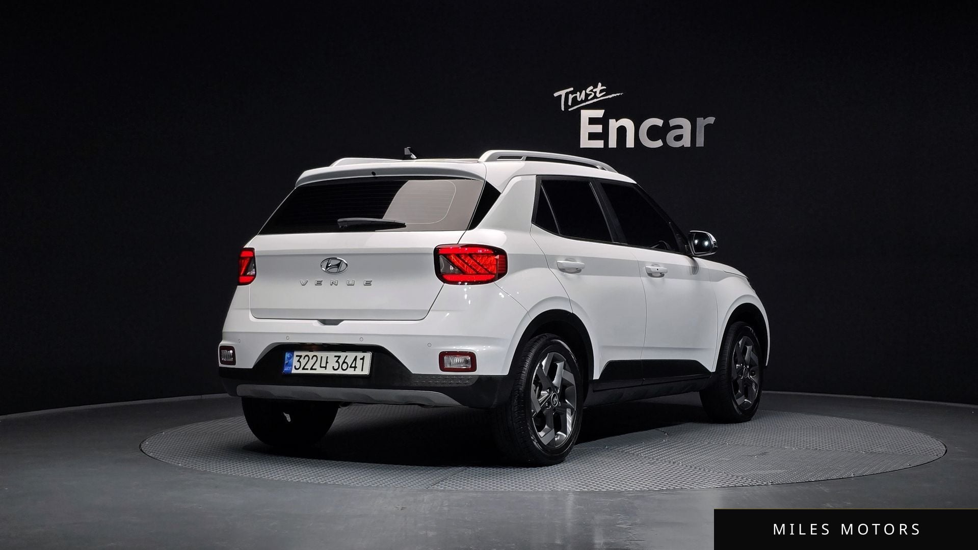 Hyundai Venue 2023 — миниатюра 2