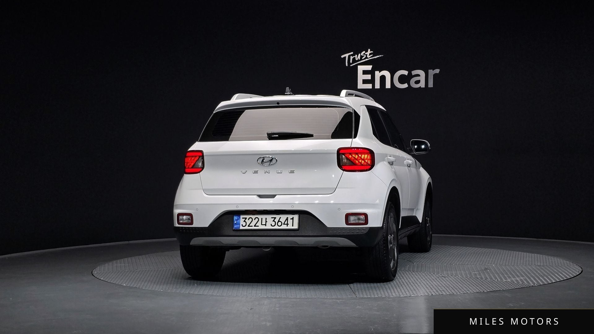 Hyundai Venue 2023 — миниатюра 4