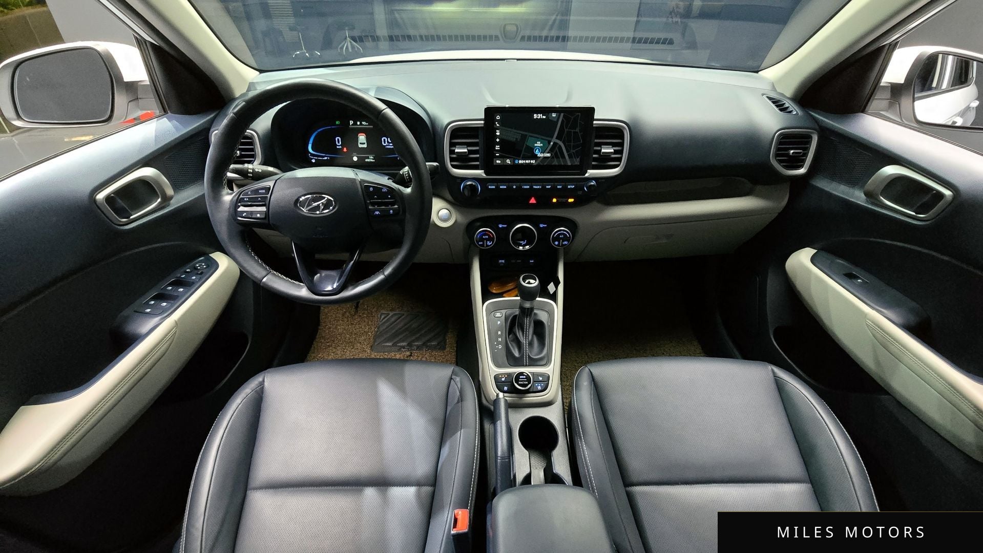 Hyundai Venue 2023 — миниатюра 7