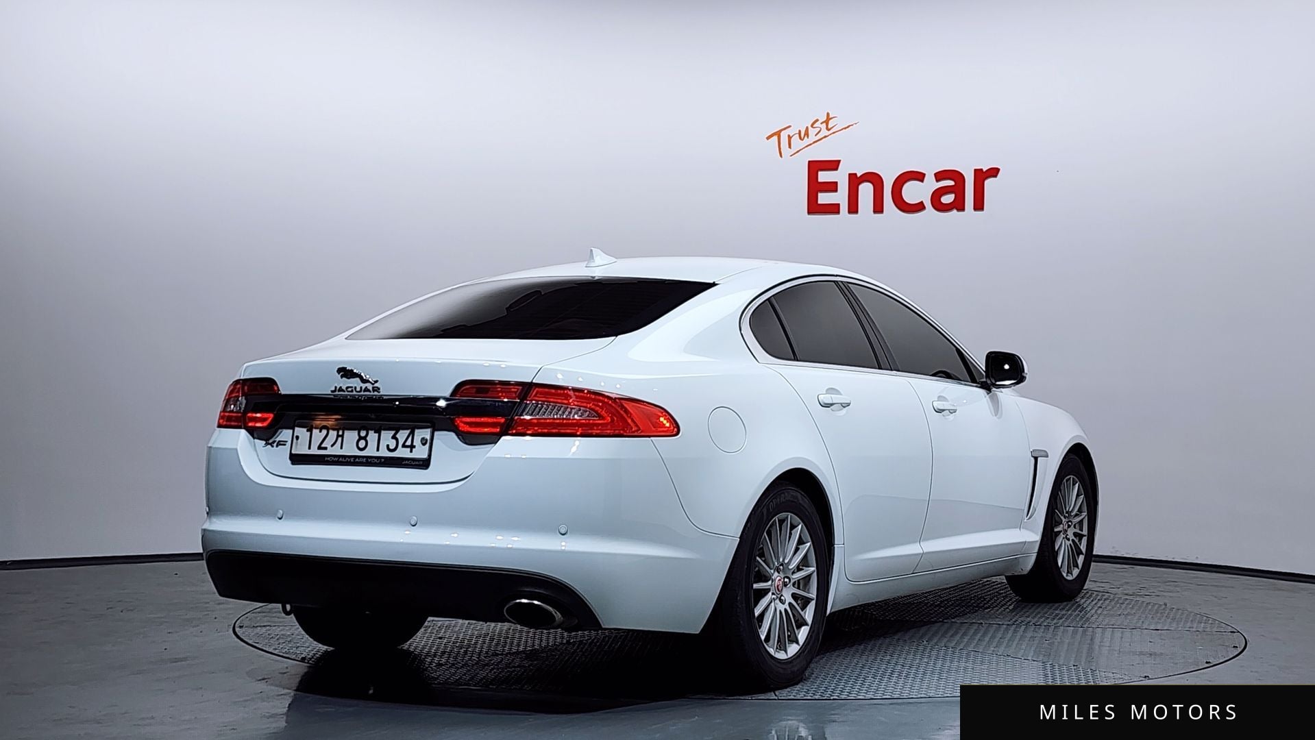 Jaguar New XF 2015 — миниатюра 2