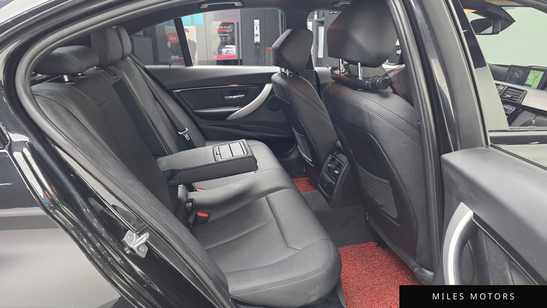 BMW 3 Series (F30) 2018 — миниатюра 12