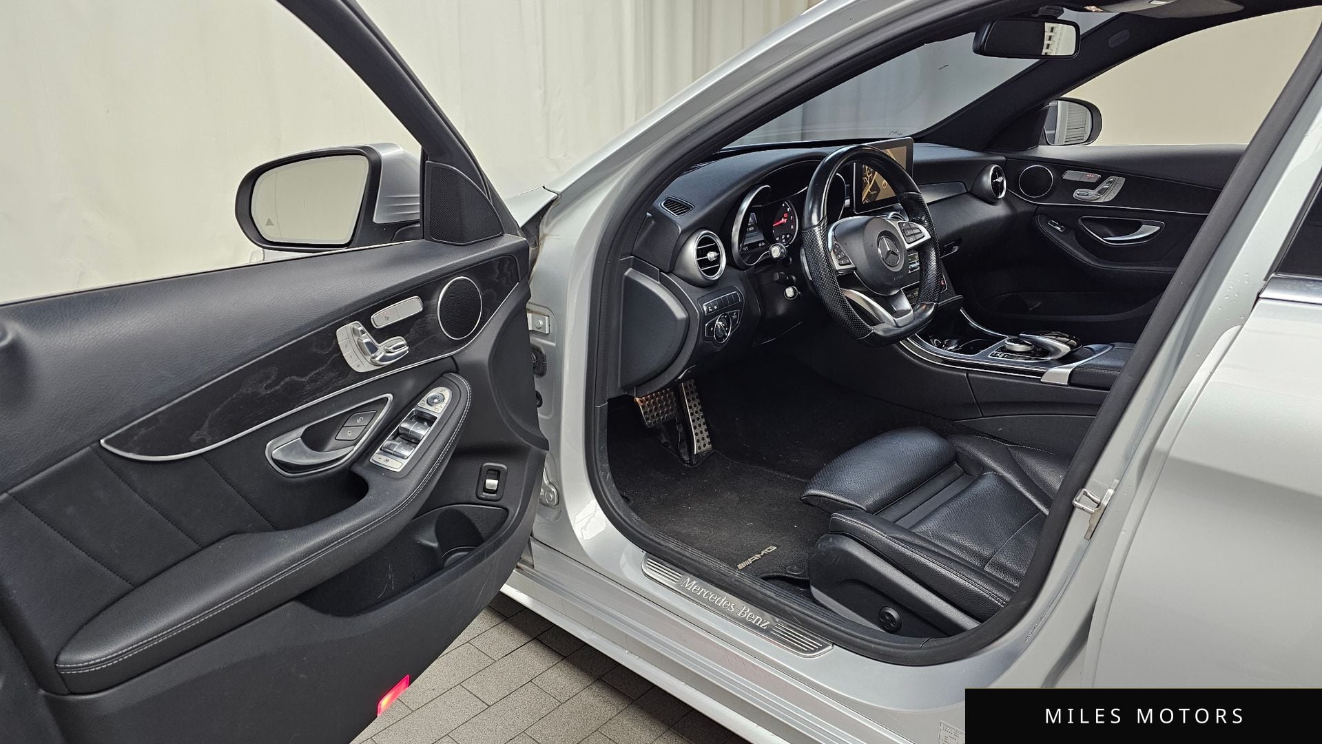 Mercedes-Benz C-Class W205 2017 — миниатюра 10