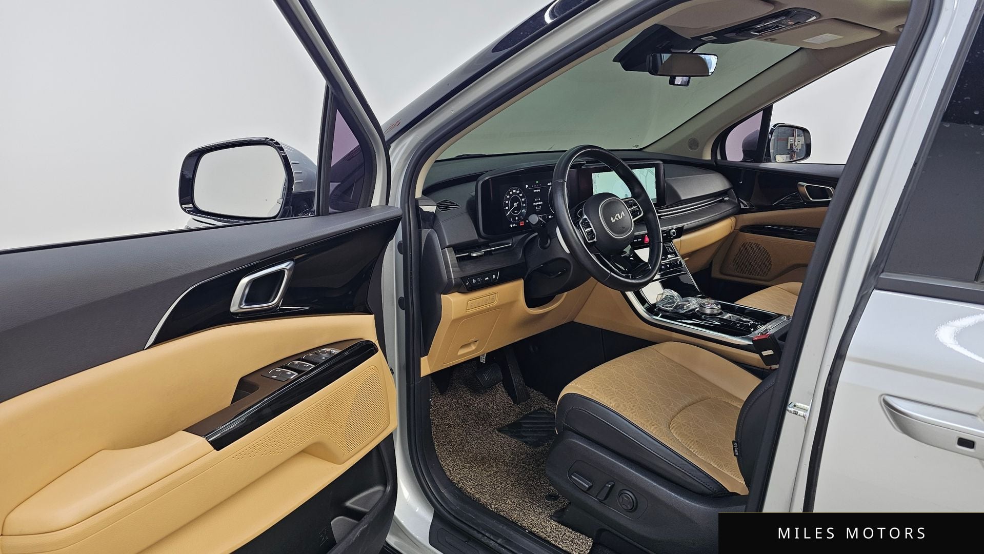 Kia Carnival 2022 — миниатюра 10